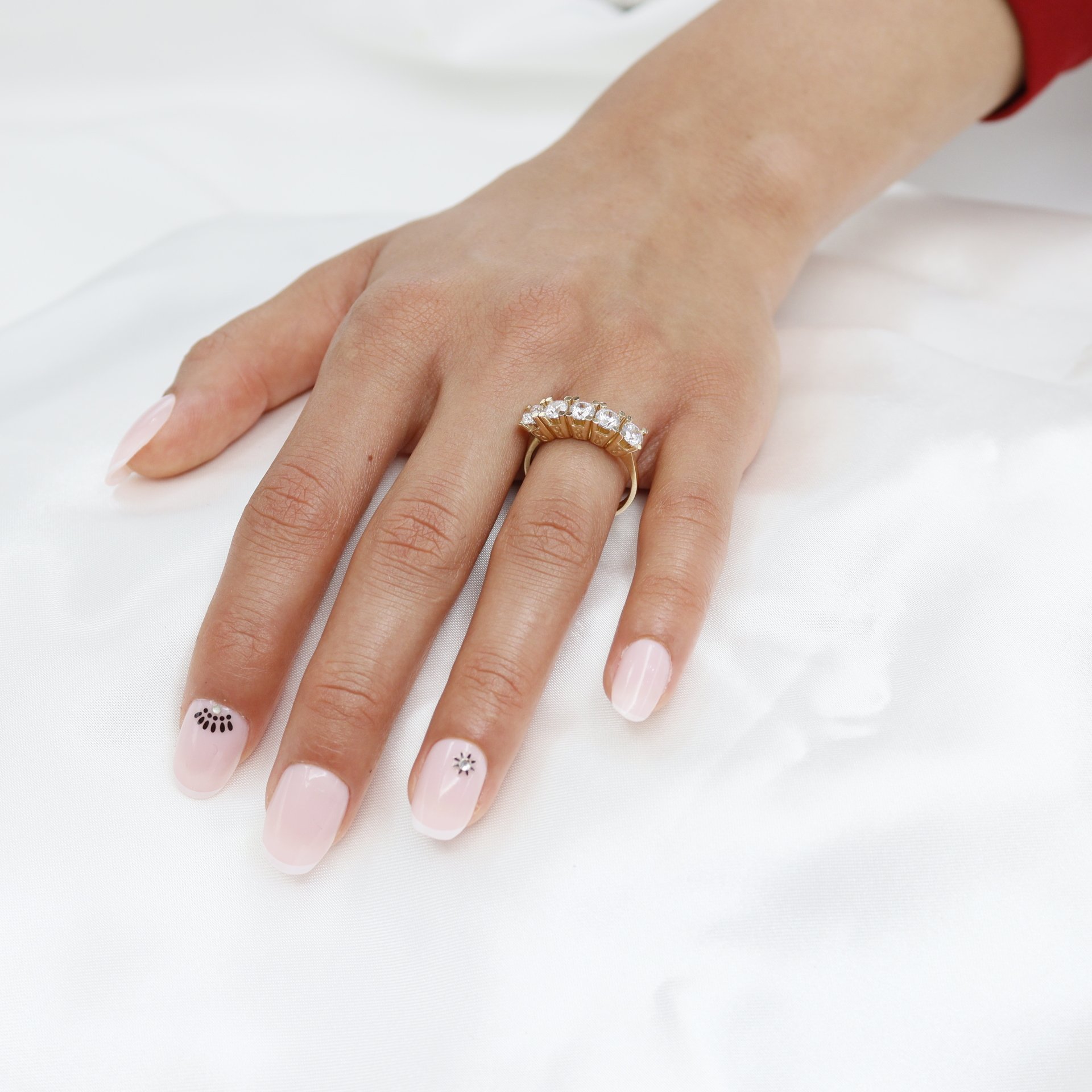 14 Ayar Altın Beştaş Yüzük 31