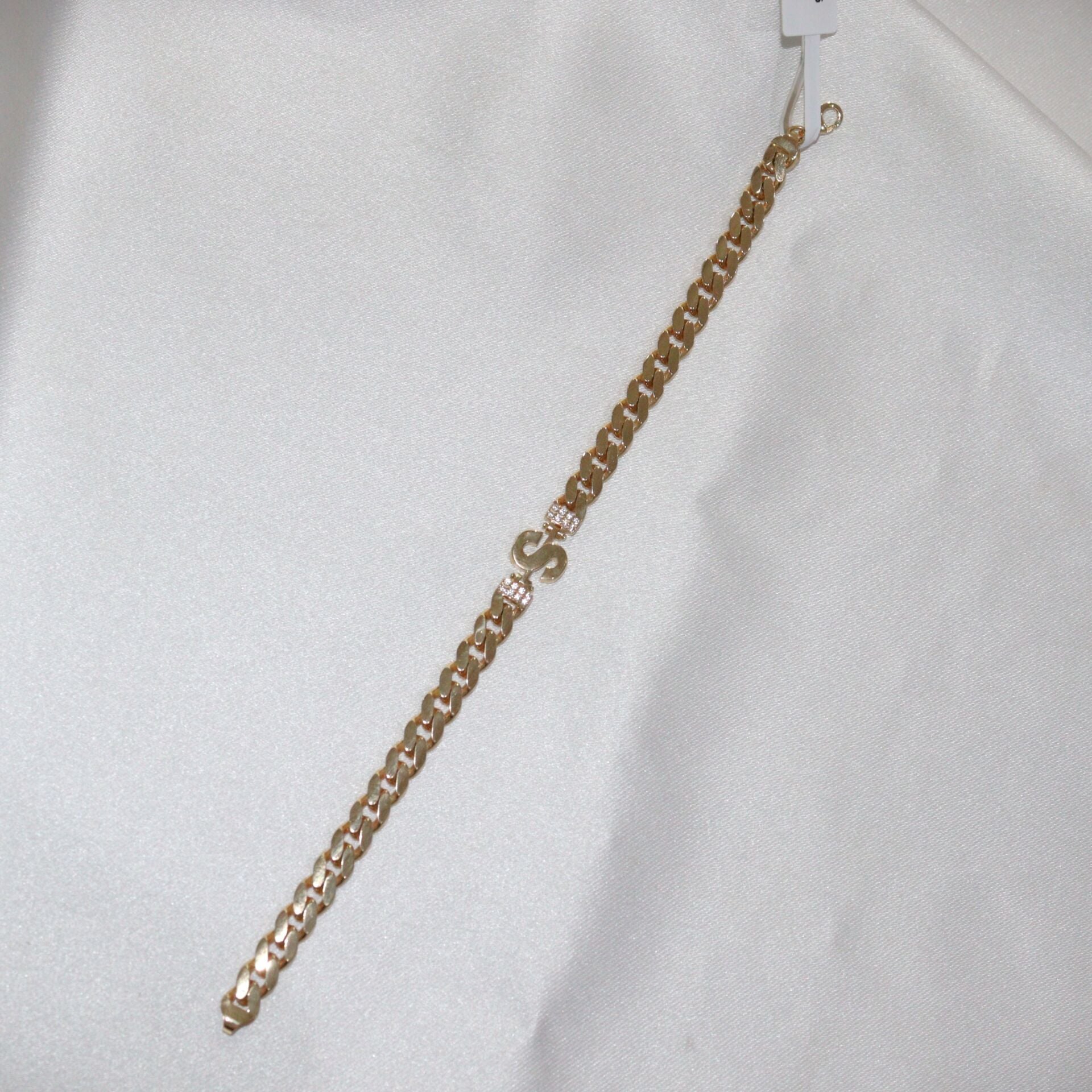 'S' HARFLİ BİLEKLİK