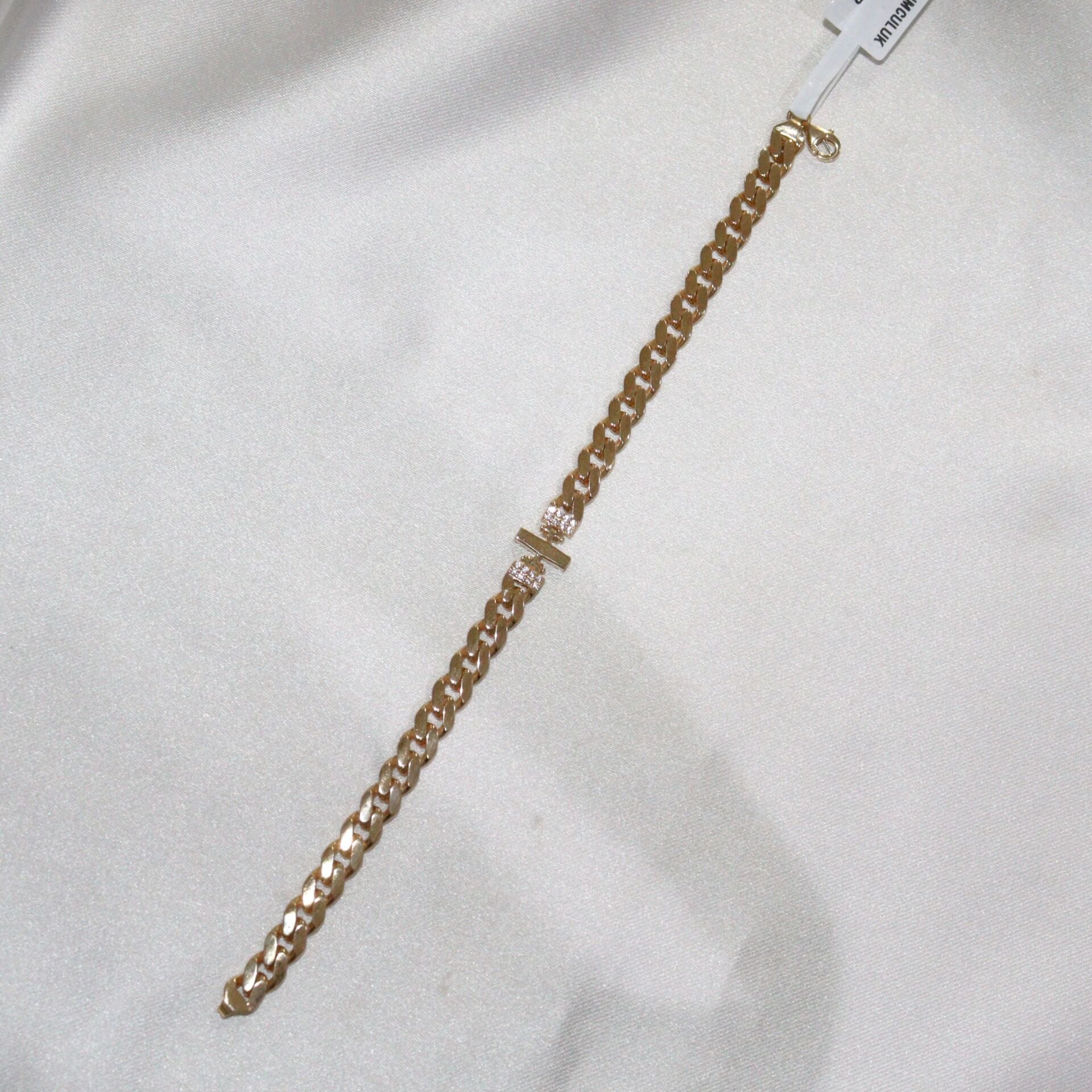 'I' HARFLİ BİLEKLİK