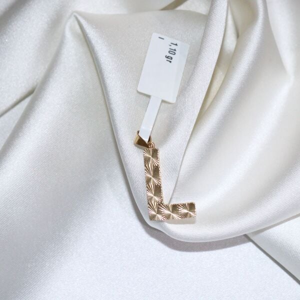 'L' HARFLİ KOLYE UCU