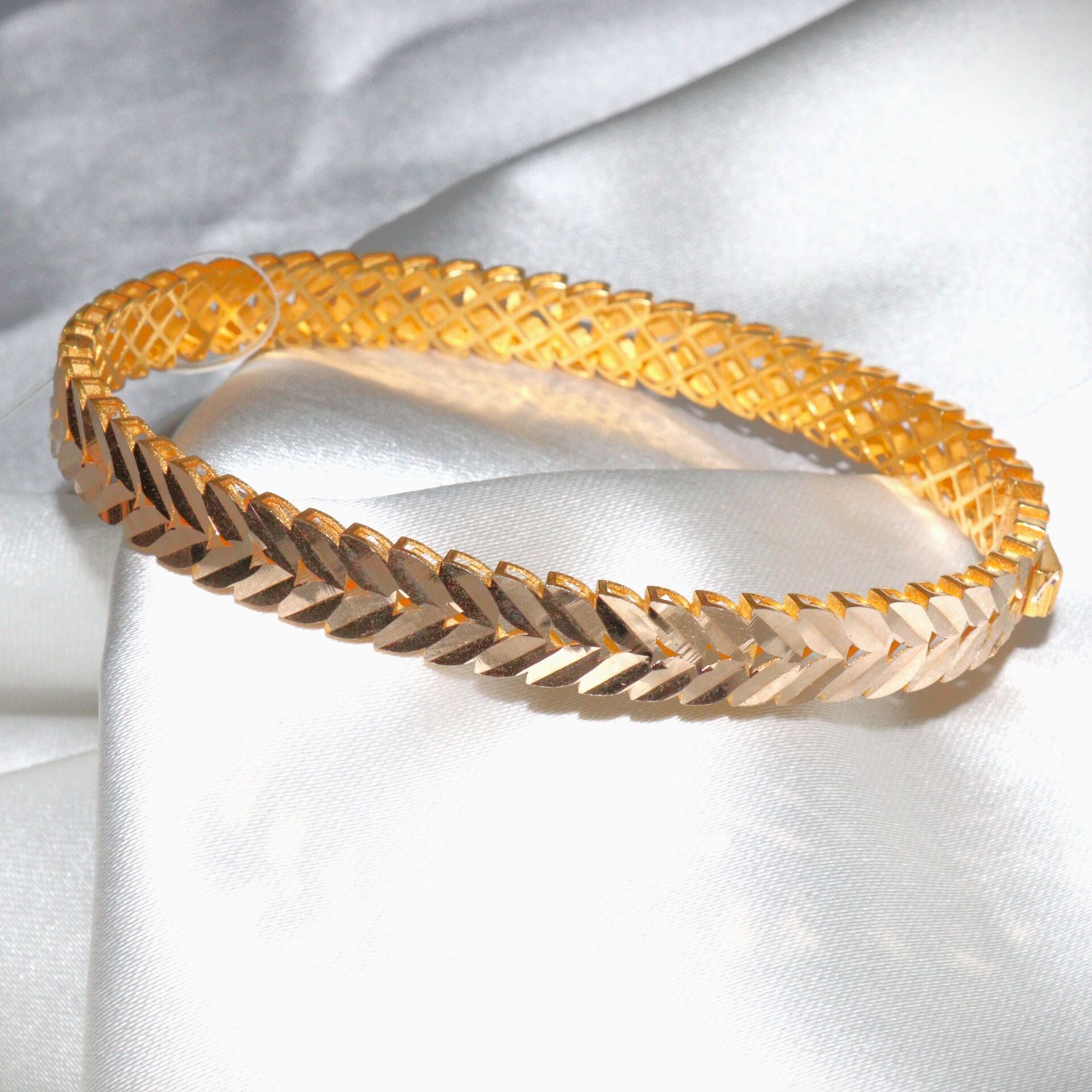 AJDA BAŞAK KELEPÇE