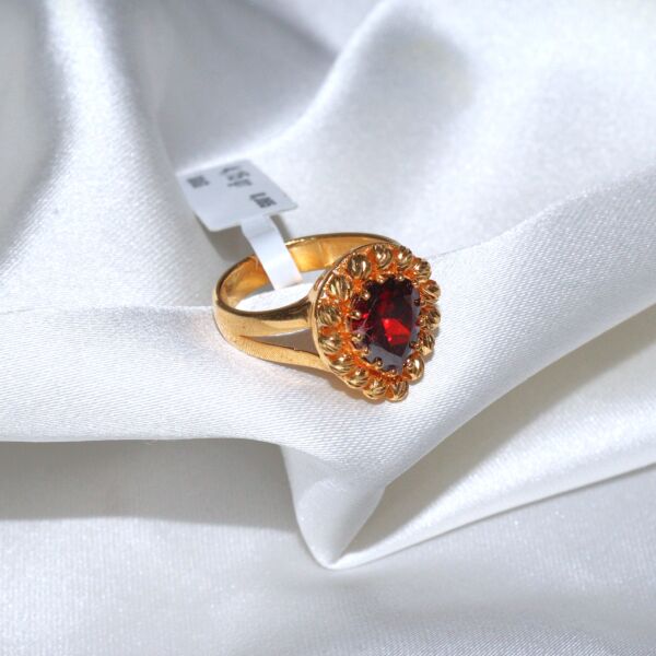 DORİKALI TAŞLI YÜZÜK