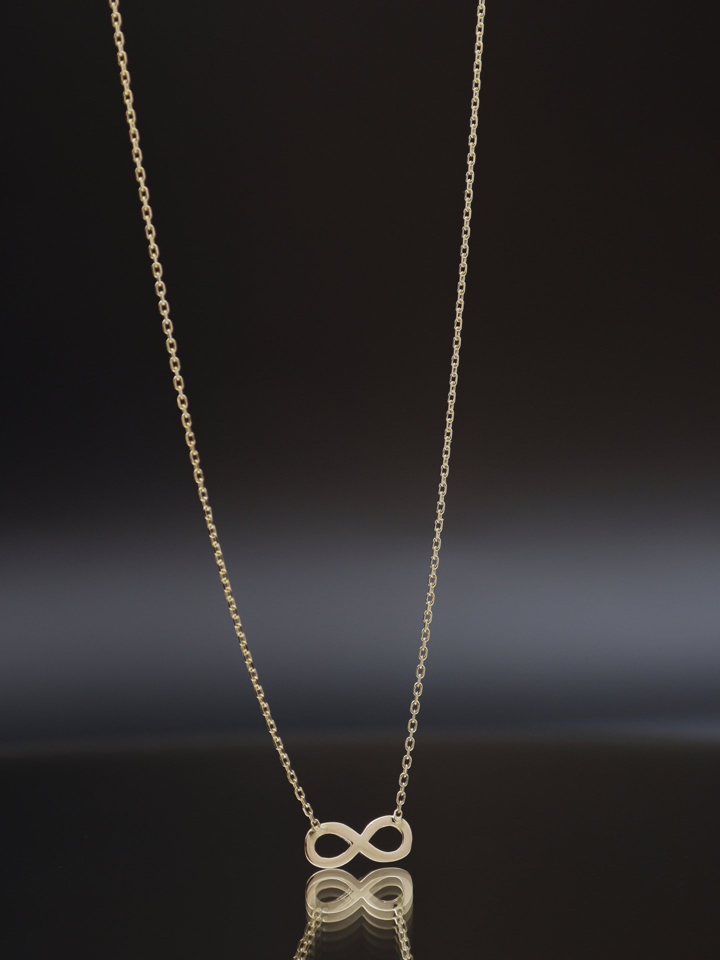 14 Ayar Altın Taşsız Sonsuz Kolye